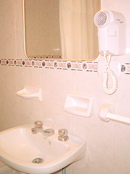 Baños. de Hotel Onais